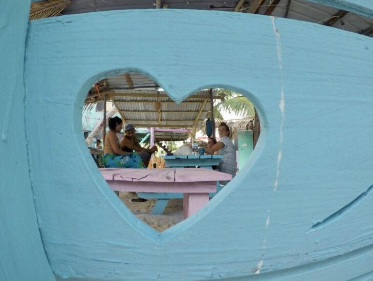 Tropical Oasis Hostel Caye Corker Εξωτερικό φωτογραφία